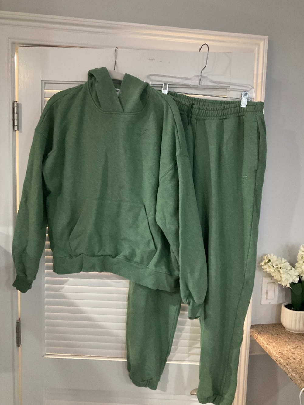 Gymshark green, matching hoodie and jogger set size medium
